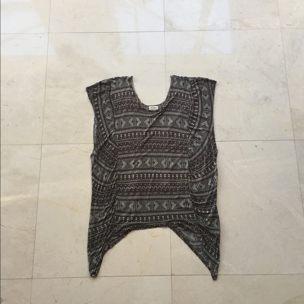 Grey and white tribal design tunic